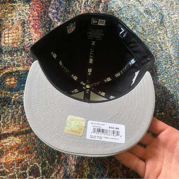 LAS VEGAS RAIDERS NFL New Era 59FIFTY 2022 DRAFT ON-STAGE Fitted Hat 7 3/8" $44 - Picture 3 of 6